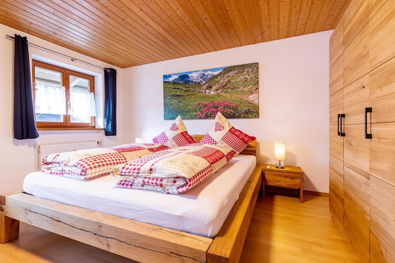 Chiemgauferienwohnungen - Wanderlust Und Alpenrose Unterwössen Extérieur photo